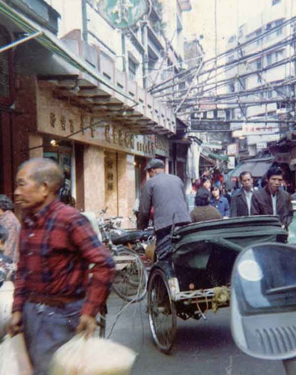 To mo hinh anh dac khu Tham Quyen hoi nam 1979-Hinh-11